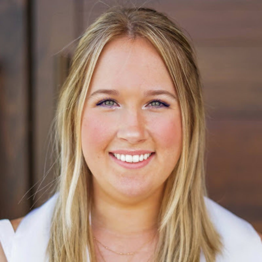 Meet your Posher, Caylee